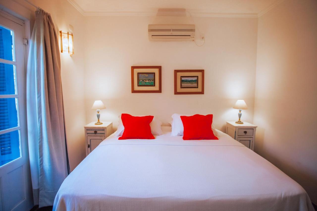 Hotel Pousada Dos Hibiscos Ilhabela Extérieur photo