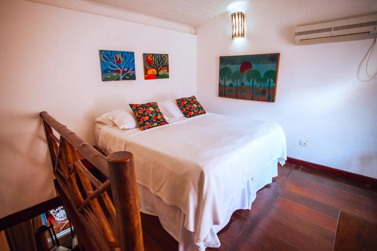 Hotel Pousada Dos Hibiscos Ilhabela Extérieur photo