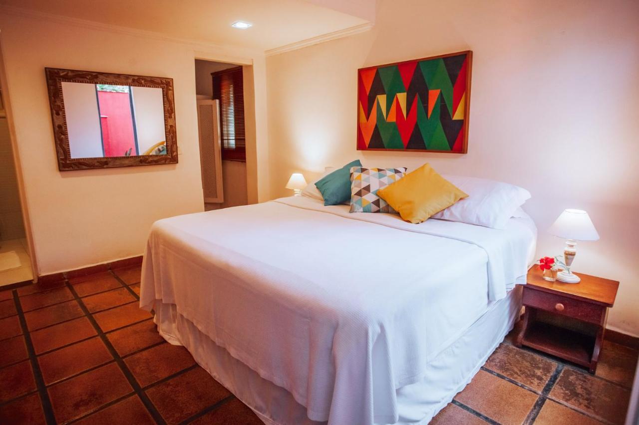 Hotel Pousada Dos Hibiscos Ilhabela Extérieur photo
